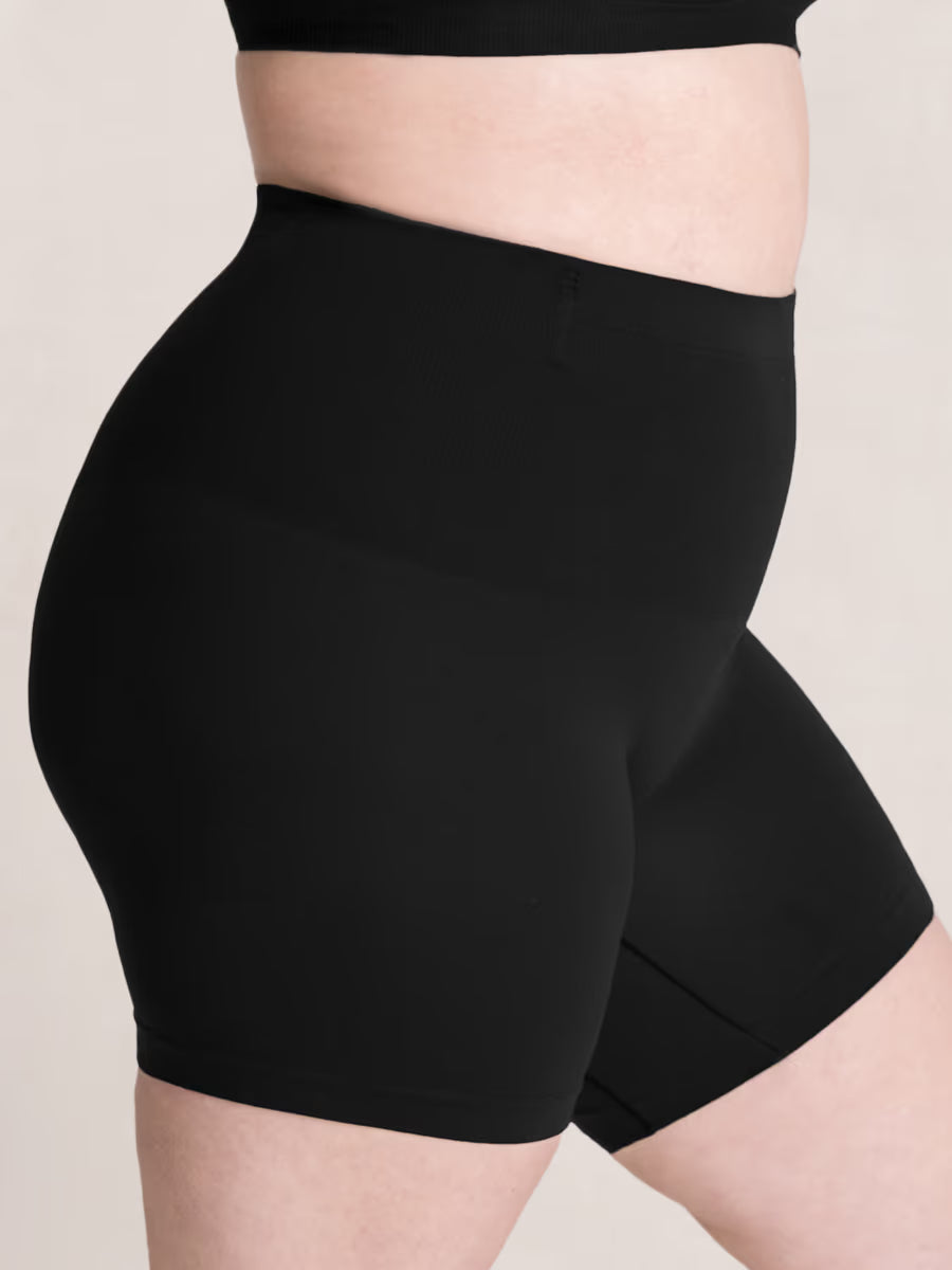 TRUESHAPE Mid-Waisted Shaper Short