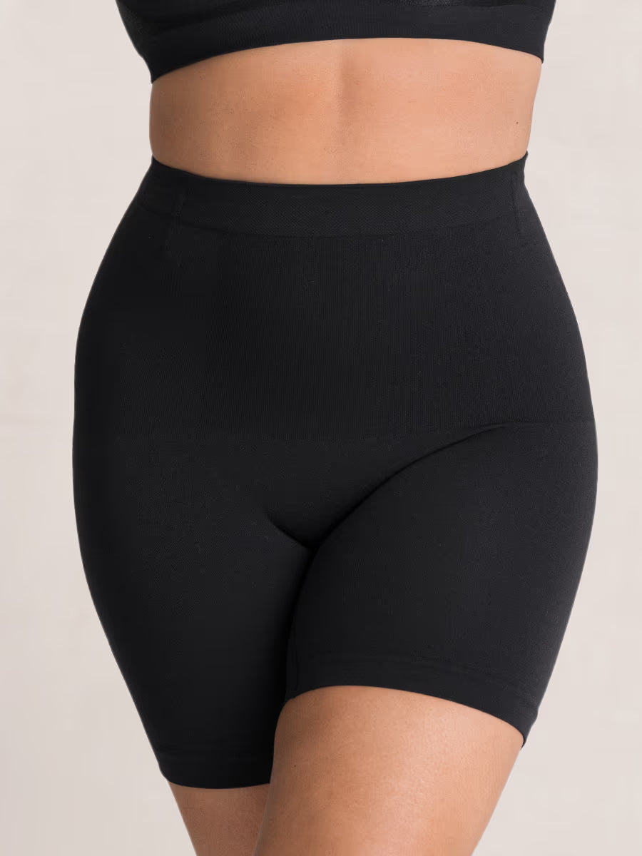 TRUESHAPE Mid-Waisted Shaper Short