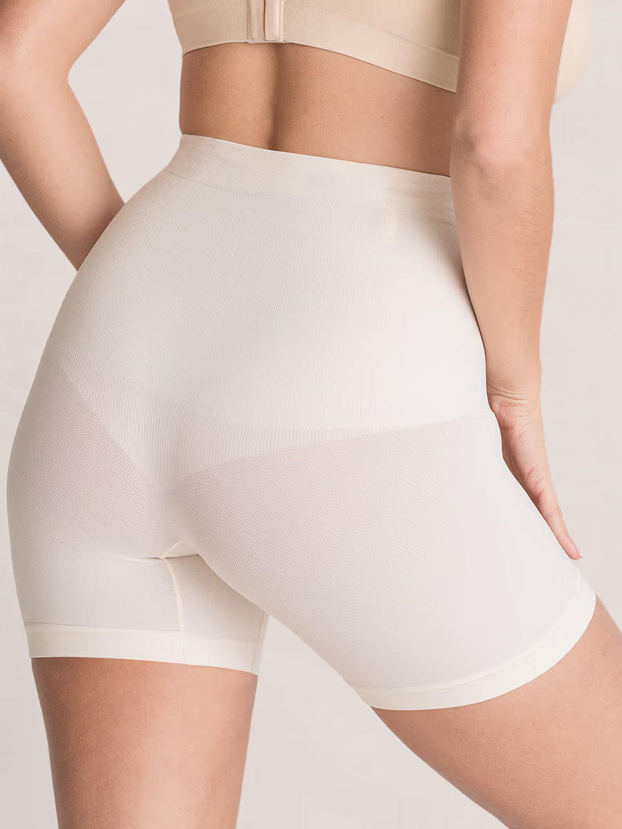 TRUESHAPE Mid-Waisted Shaper Short