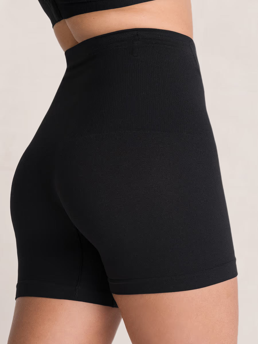 TRUESHAPE Mid-Waisted Shaper Short